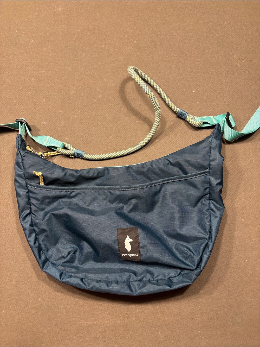 cotopaxi Trozo 8L Shoulder Bag - Cada Día